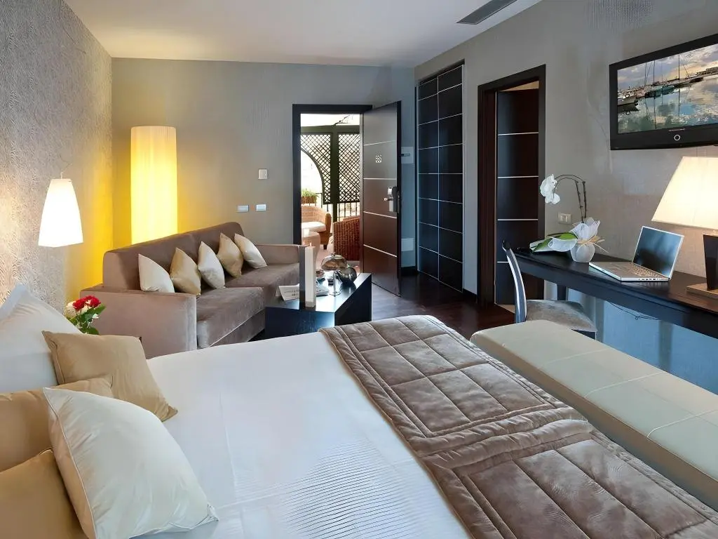 Guestroom