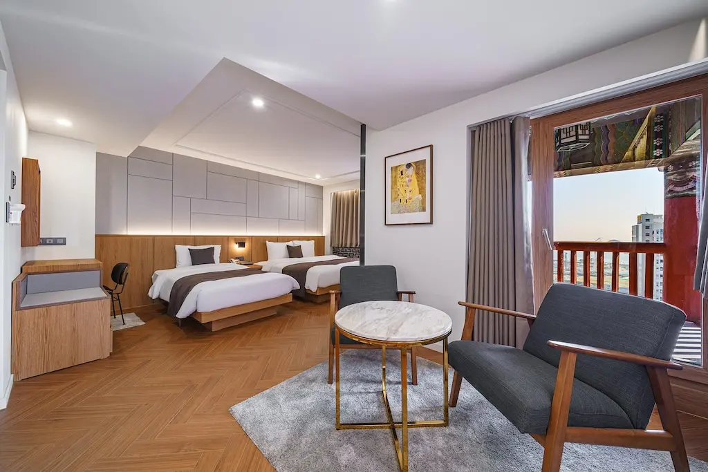 Premier Corner Suite - Bed