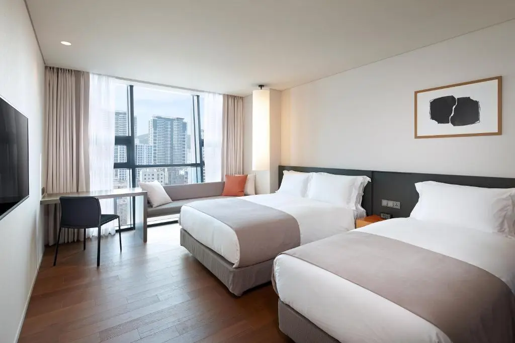 Guestroom