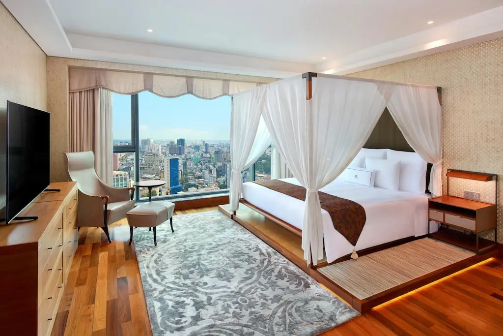 Designer Suite - Bedroom